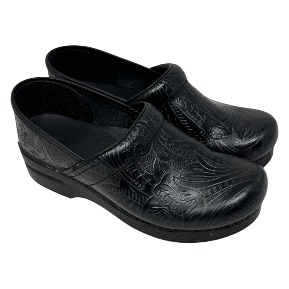 Dansko Tooled Black Clog SZ Eur 38 7.5-8